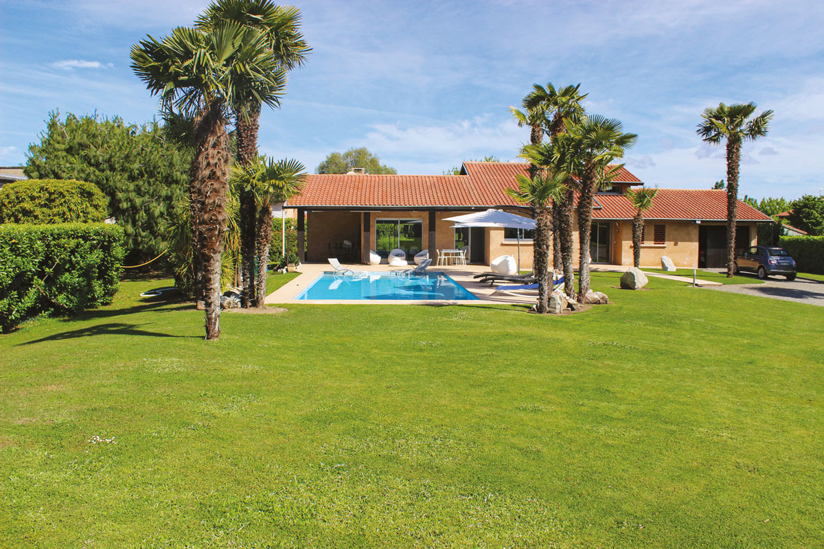 Moquette de pierre à Fonbeauzard 1 outdoor piscine jardin toulouse