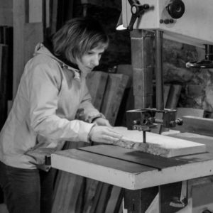 Cécile Barra, ébéniste en région toulousaine