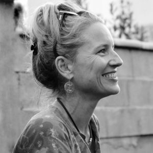 Emily Battersby, une peintre passionnée