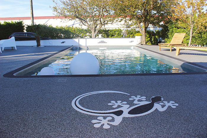 ma maison occitanie création moquette de pierre piscine extérieur rénovation