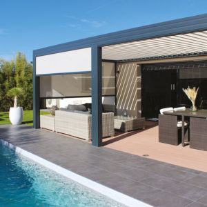 Pergola bioclimatique à Castelginest