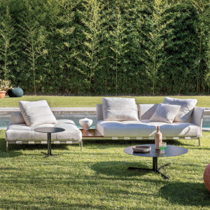 Au salon, même dehors