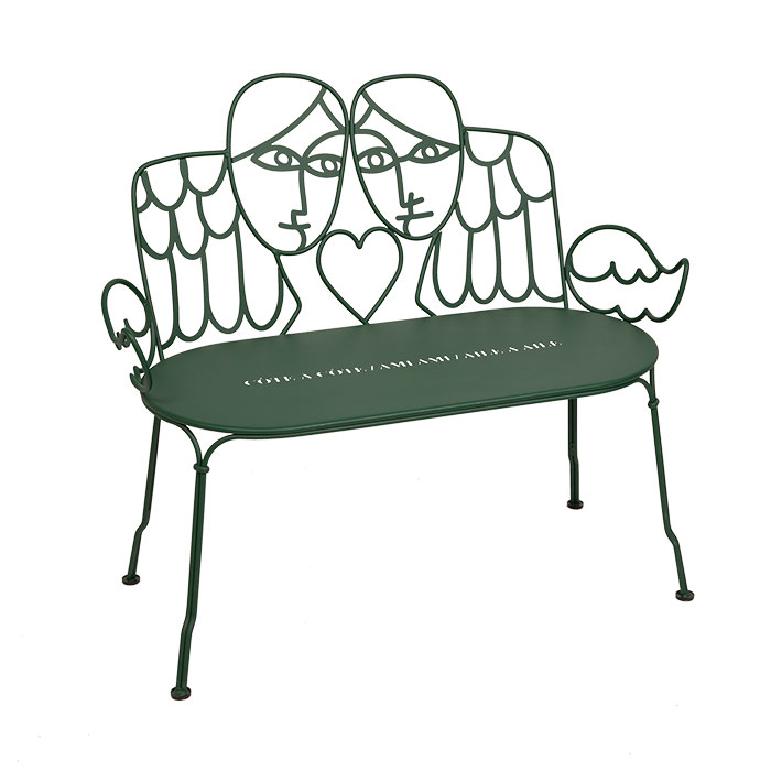 Banc métallique avec ferronnerie illustrant des anges