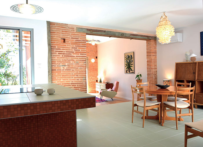 Salle à manger boisée