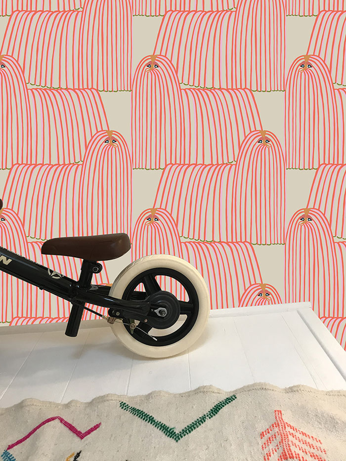 papier peint avec chiens serpillères rose fluo