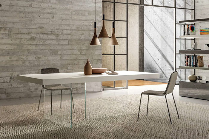 table apparence suspendue