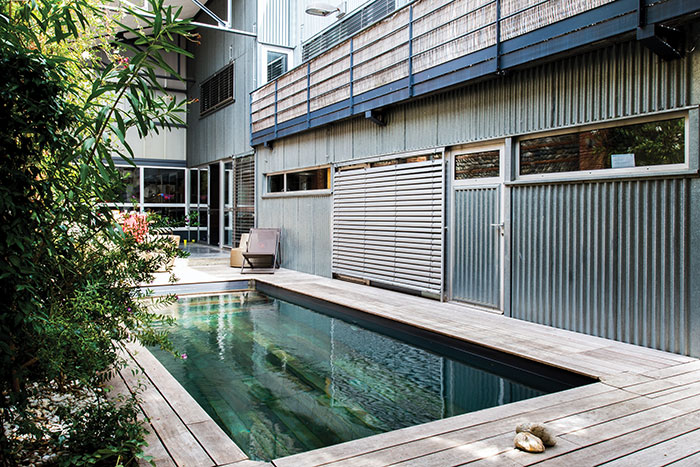 piscine en cours intérieure