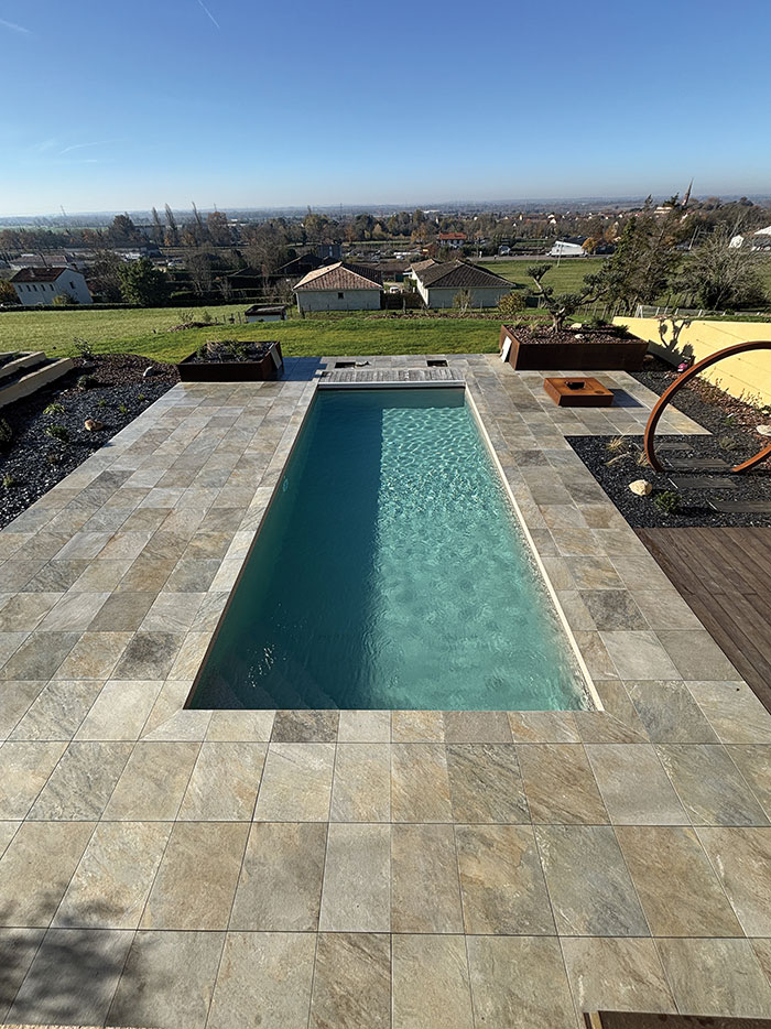 piscine avec vue panoramique