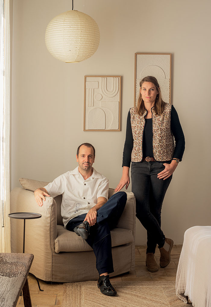 L’architecte parisien Benjamin Godiniaux
et l’architecte albigeoise Camille Eychenne auteurs de la rénovation de cette maison de maître dans le Tarn
