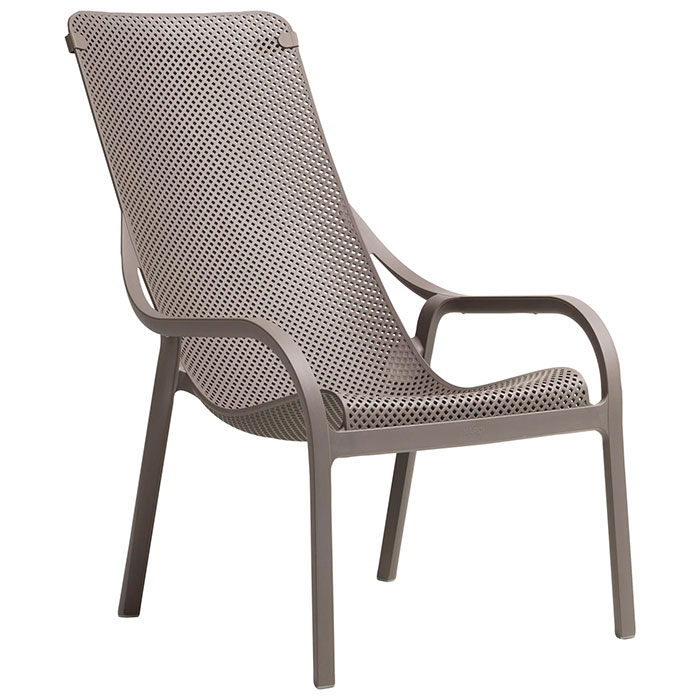 Shopping esprit outdoor avec fauteuil en propylène