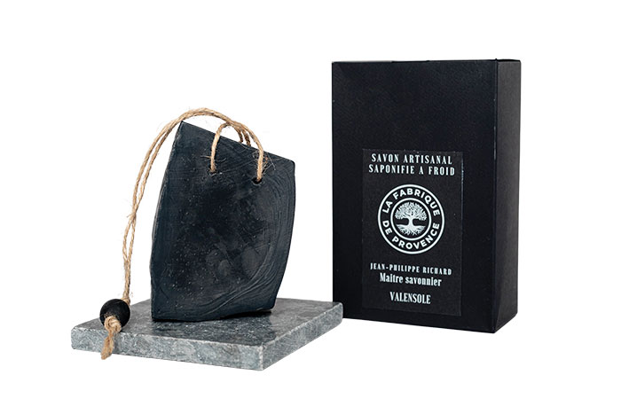 Shopping fête des pères avec coffret de savons