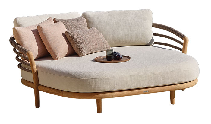 Évasion solaire avec Daybed Archy de Royal Botania. À partir de 7 294 €.