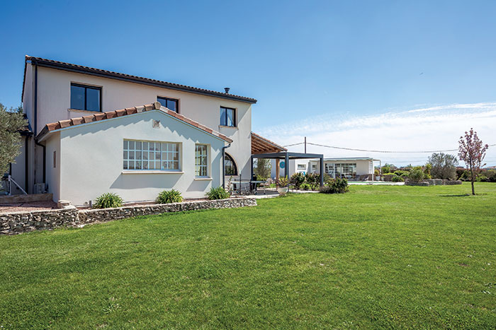 Extension et pool-house à Saint-Hilaire vue extérieure