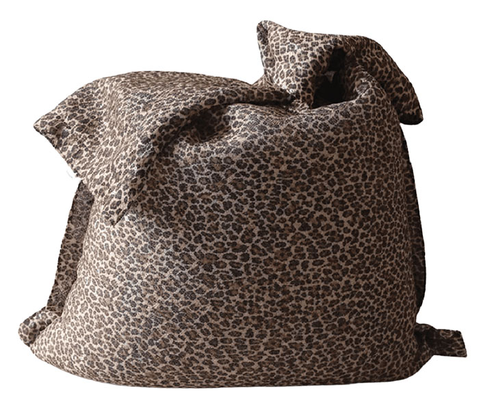 Salon à ciel ouvert avec pouf Shelto léopard