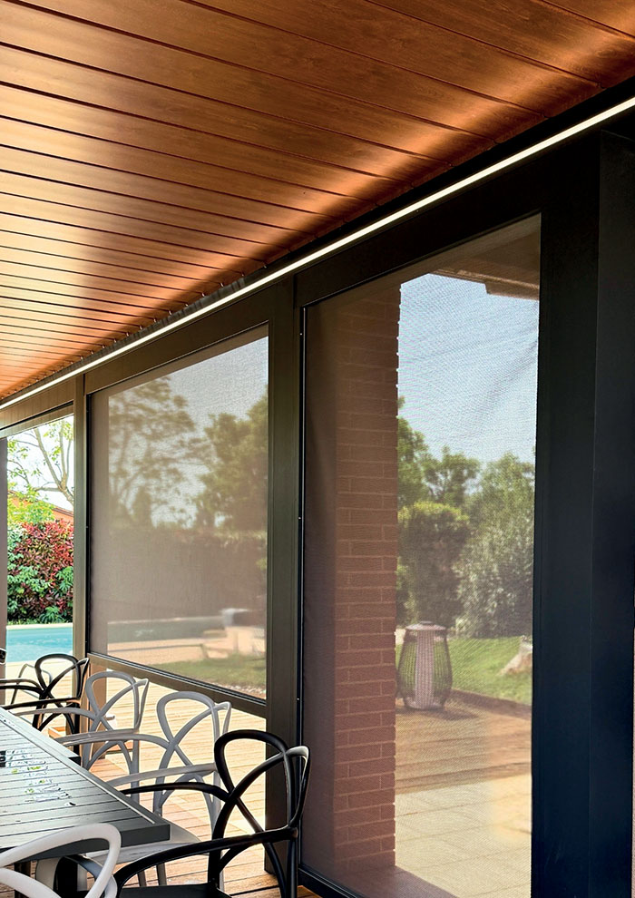 Balma un extérieur réinventé avec éclairage LED intégré à la pergola
