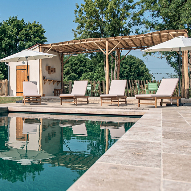 piscine réalisée par Piscinea dans le Lauragais