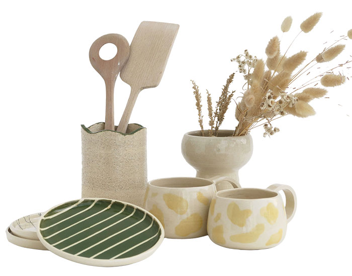 Sélection de pièces en grès beige de maison mira
