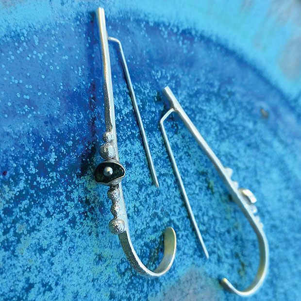 Boucles d'oreilles fabriquées par Oraj